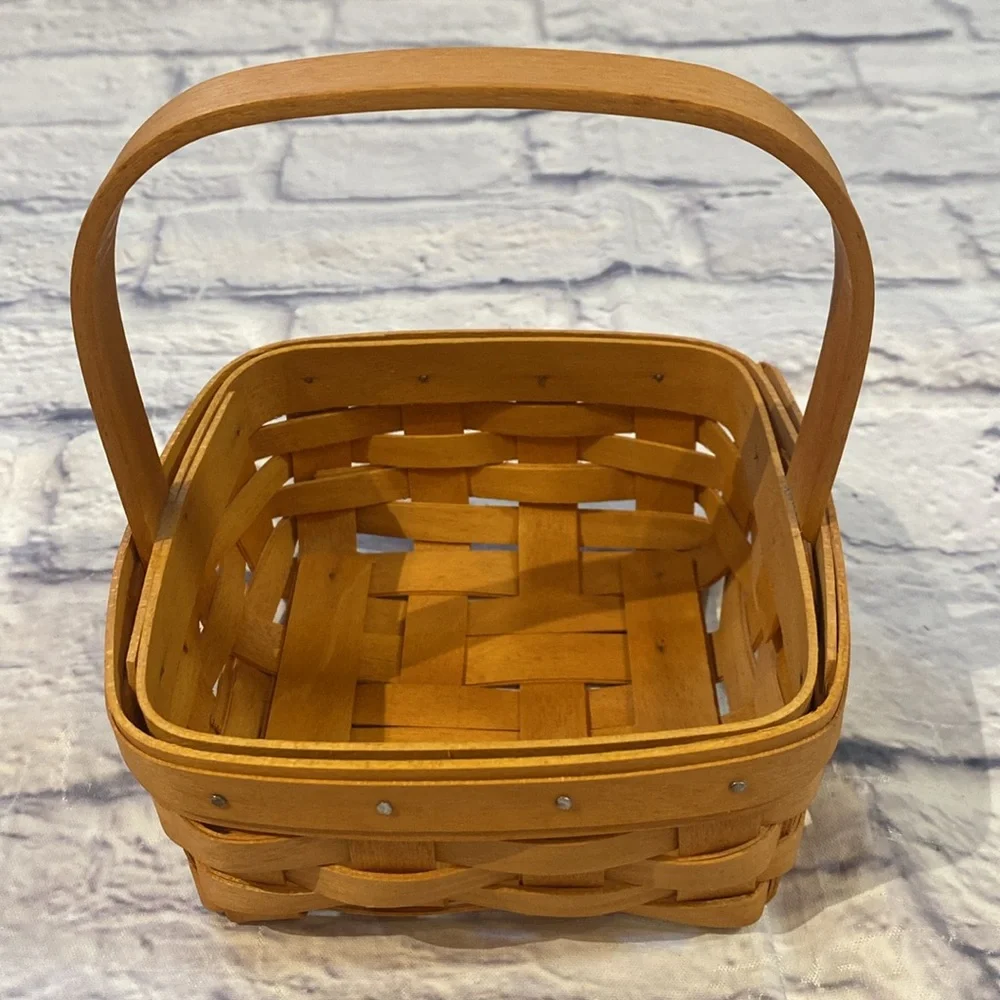 2002 Longaberger Tarragon Booking Basket (11830)